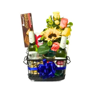 Arreglo Premium en Canasta Negra con Cervezas y Chocolates