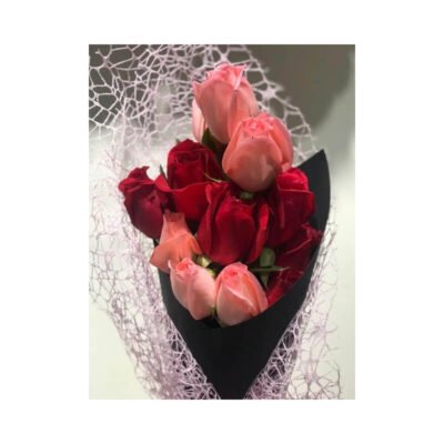 Bouquet de Rosas Rojas y Rosadas envoltura Coreana