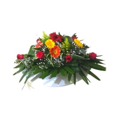 Arreglo Alargado de Gerberas y Rosas de Centro