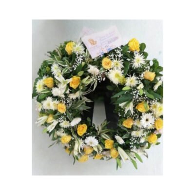 Corona Funeraria de Rosas Amarillas y Lirios